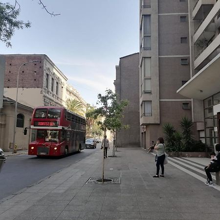 Una Habitacion Privada Con Bano Privado En Centro Historico Santiago Luaran gambar