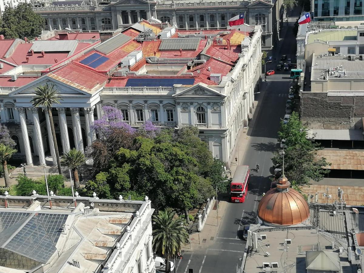 Una Habitacion Privada Con Bano Privado En Centro Historico Santiago Luaran gambar