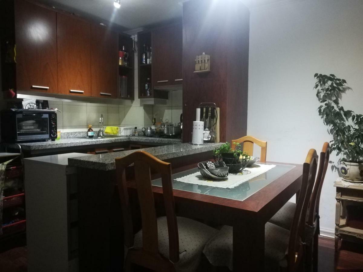 Una Habitacion Privada Con Bano Privado En Centro Historico Santiago Luaran gambar