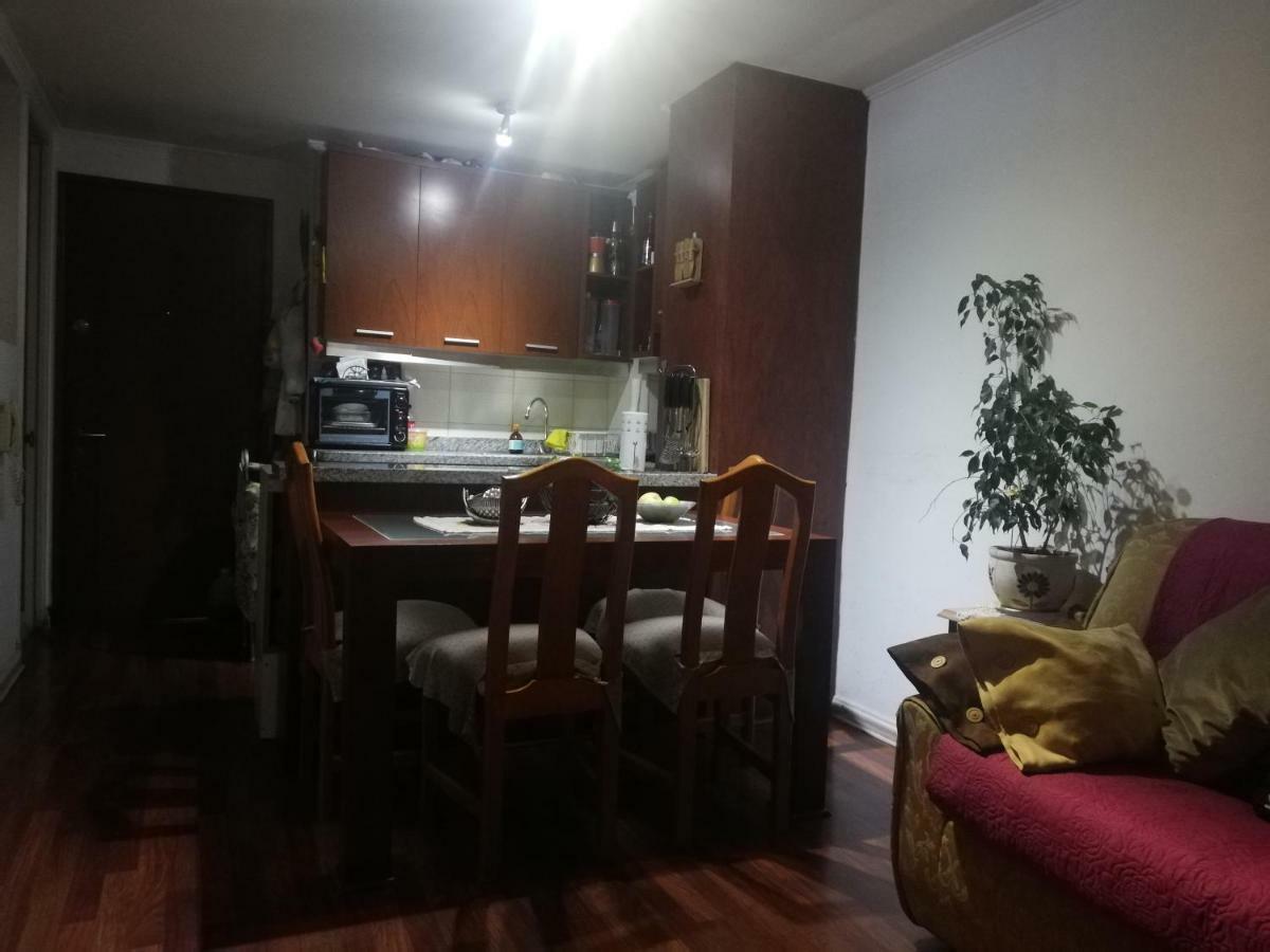 Una Habitacion Privada Con Bano Privado En Centro Historico Santiago Luaran gambar
