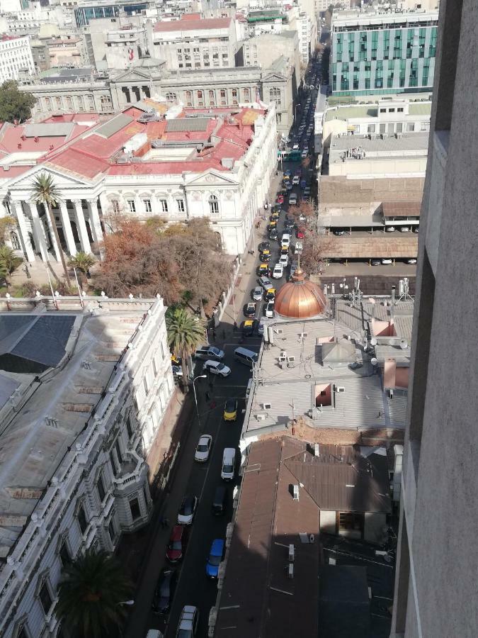 Una Habitacion Privada Con Bano Privado En Centro Historico Santiago Luaran gambar