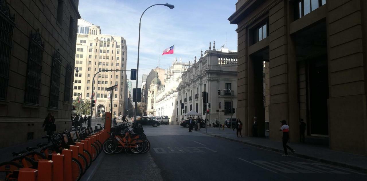 Una Habitacion Privada Con Bano Privado En Centro Historico Santiago Luaran gambar